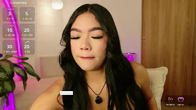 AllissonJames online show from July 22, 2026, 10:39 am