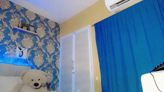 Snapshot of nicoledollts chatting on May 12, 2026, 1:17 pm nicoledollts online show from May 12, 2026, 1:17 pm