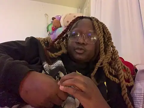 BigKittyRaven online show from November 22, 2025, 12:43 am