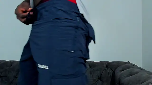 Dylan Taylor online show from September 9, 2025, 4:11 am