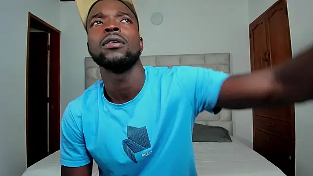 Dylan Taylor online show from November 16, 2025, 12:21 pm