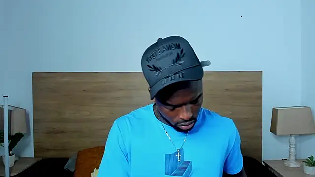 Snapshot of Dylan_Taylor chatting on January 17, 2026, 2:48 am Dylan Taylor online show from January 17, 2026, 2:48 am