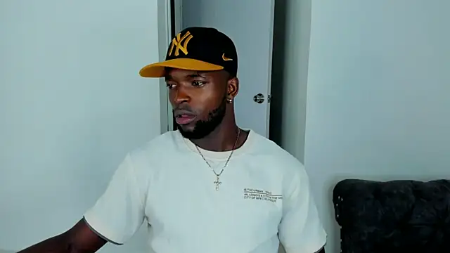 Dylan Taylor online show from October 1, 2025, 3:55 am