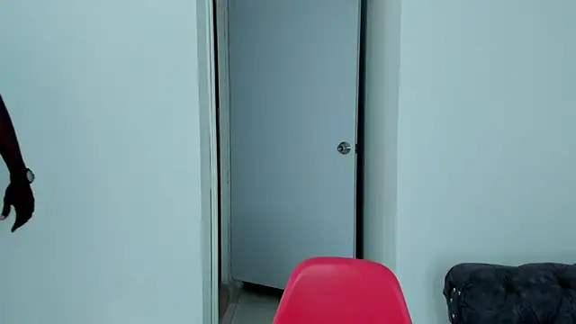 Dylan Taylor online show from September 29, 2025, 3:35 am