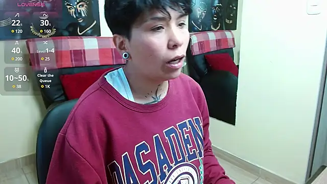 Snapshot of nato_evans chatting on January 22, 2025, 10:59 pm nato evans online show from January 22, 2025, 10:59 pm