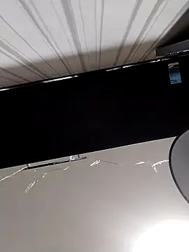 Lorrain Dorrie online show from December 18, 2025, 6:40 am