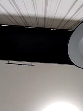 Lorrain Dorrie online show from November 28, 2025, 6:02 am