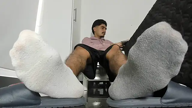 latin bbc online show from December 21, 2025, 12:18 pm