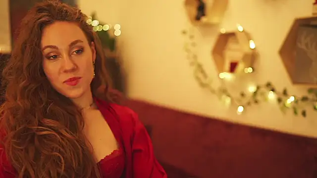 Snapshot of Berberis__Silene chatting on December 21, 2024, 10:51 pm Berberis Silene online show from December 21, 2024, 10:51 pm