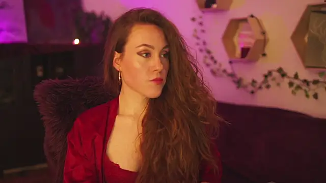 Snapshot of Berberis__Silene chatting on January 4, 2025, 7:55 pm Berberis Silene online show from January 4, 2025, 7:55 pm