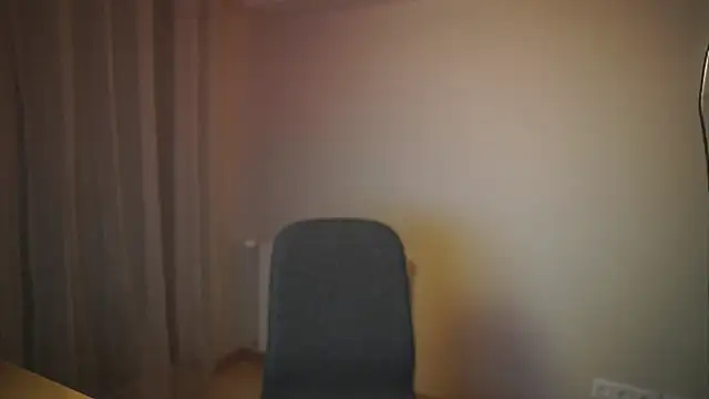 Snapshot of Berberis__Silene chatting on November 13, 2025, 7:29 pm Berberis Silene online show from November 13, 2025, 7:29 pm