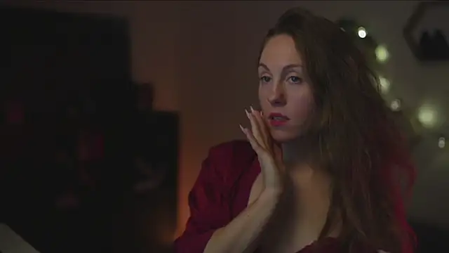 Snapshot of Berberis__Silene chatting on September 21, 2025, 7:30 pm Berberis Silene online show from September 21, 2025, 7:30 pm