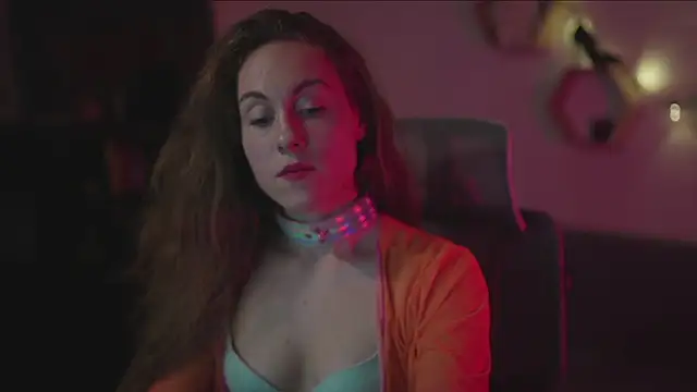 Snapshot of Berberis__Silene chatting on September 13, 2025, 6:30 pm Berberis Silene online show from September 13, 2025, 6:30 pm