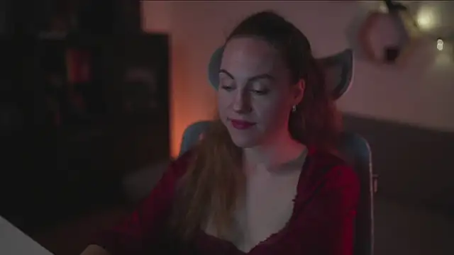 Snapshot of Berberis__Silene chatting on September 10, 2025, 8:08 pm Berberis Silene online show from September 10, 2025, 8:08 pm