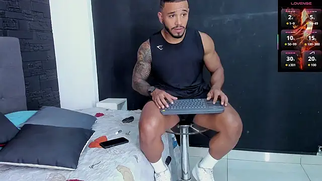 Snapshot of bruno_miller_ chatting on September 22, 2025, 8:59 pm bruno miller online show from September 22, 2025, 8:59 pm