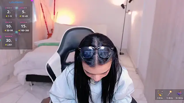 Snapshot of AnabelWolf chatting on December 20, 2025, 4:54 pm AnabelWolf online show from December 20, 2025, 4:54 pm