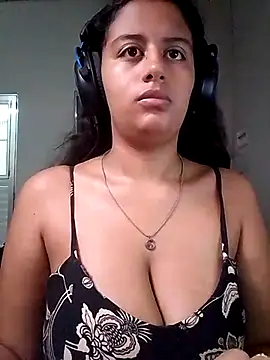Snapshot of Babydol18_ chatting on March 18, 2025, 7:22 am Babydol18 online show from March 18, 2025, 7:22 am