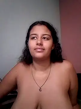 Snapshot of Babydol18_ chatting on March 4, 2025, 10:35 am Babydol18 online show from March 4, 2025, 10:35 am