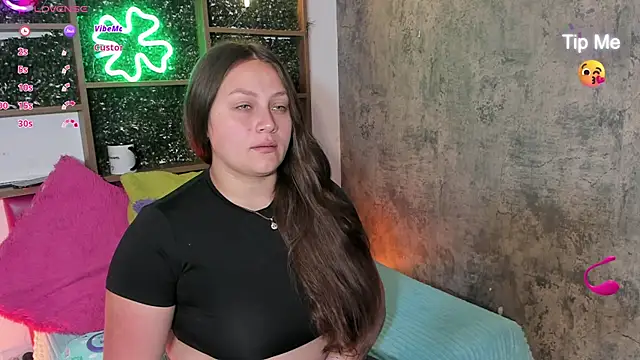 cherry coper online show from January 6, 2026, 12:42 pm