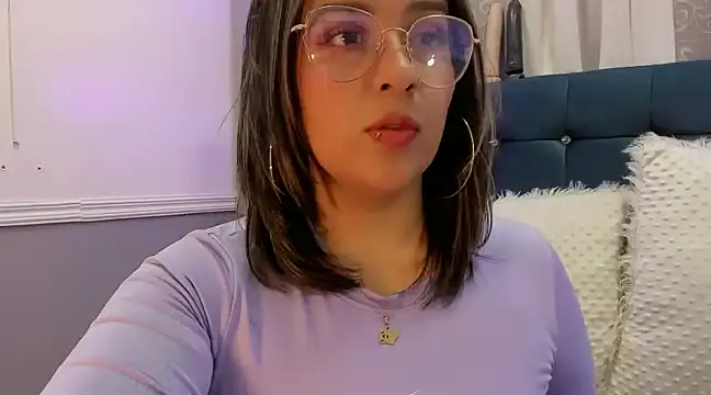 Snapshot of Pandoracherry chatting on March 13, 2025, 2:05 am Pandoracherry online show from March 13, 2025, 2:05 am