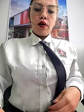 LIZ-06  online show from October 30, 2025, 12:47 pm