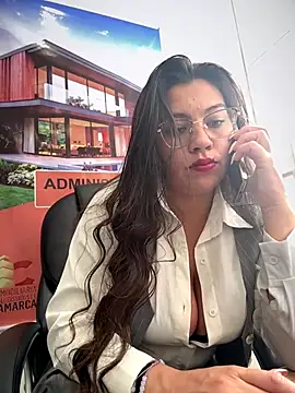 LIZ-06  online show from December 16, 2025, 2:43 pm