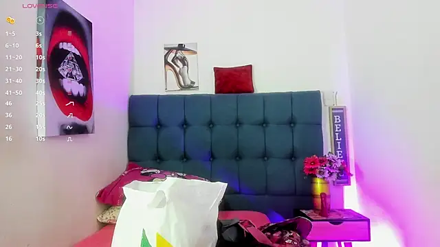 Snapshot of Hellen_starx chatting on November 11, 2025, 1:28 pm Hellen starx online show from November 11, 2025, 1:28 pm