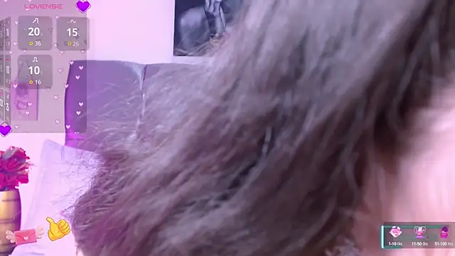 Snapshot of Hellen_starx chatting on September 9, 2025, 8:29 pm Hellen starx online show from September 9, 2025, 8:29 pm