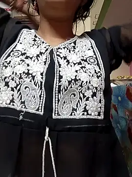 BabySlimmy10 online show from March 21, 2025, 11:01 pm