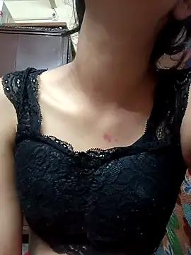 BabySlimmy10 online show from February 22, 2025, 8:53 pm