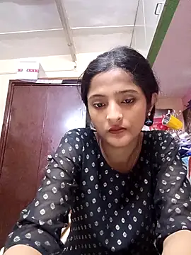 BabySlimmy10 online show from October 5, 2025, 6:42 pm