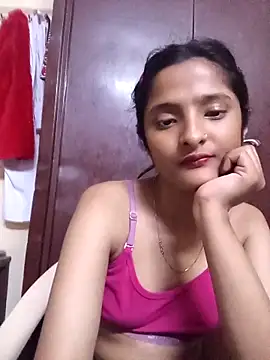 Snapshot of BabySlimmy10 chatting on February 24, 2026, 7:04 pm BabySlimmy10 online show from February 24, 2026, 7:04 pm