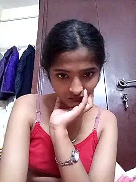 BabySlimmy10 online show from December 16, 2025, 7:40 pm