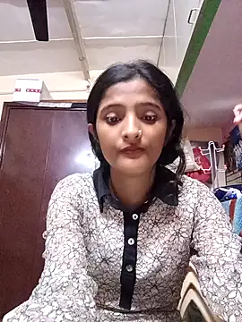 BabySlimmy10 online show from October 7, 2025, 7:48 pm