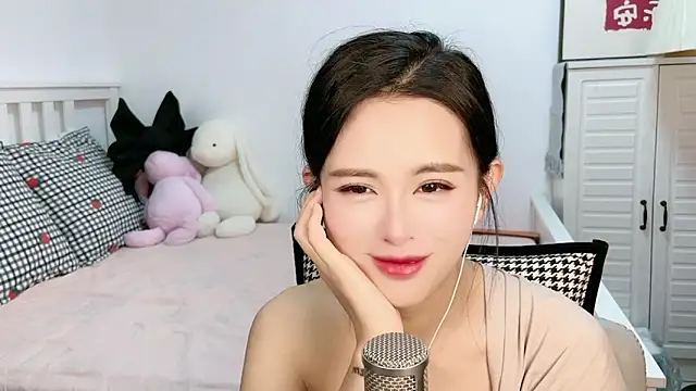 XINXINh online show from January 24, 2025, 6:57 am