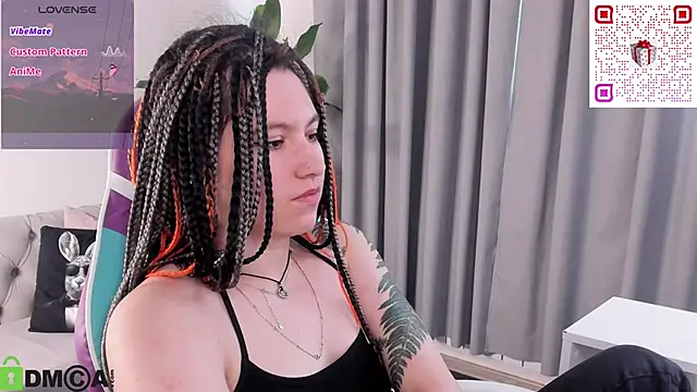 Snapshot of Bonni_Meiz chatting on February 15, 2026, 7:51 am Bonni Meiz online show from February 15, 2026, 7:51 am