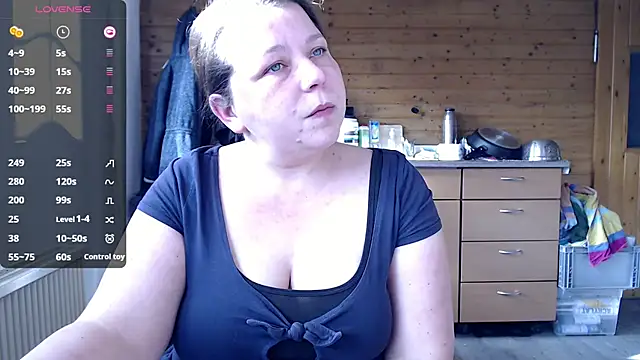 KasiaPrivat online show from February 27, 2025, 9:07 am