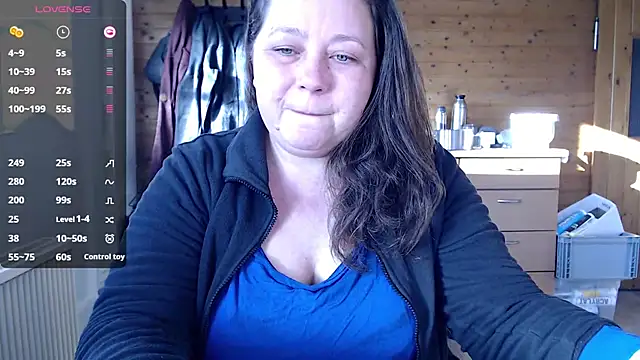 KasiaPrivat online show from February 19, 2025, 8:12 am