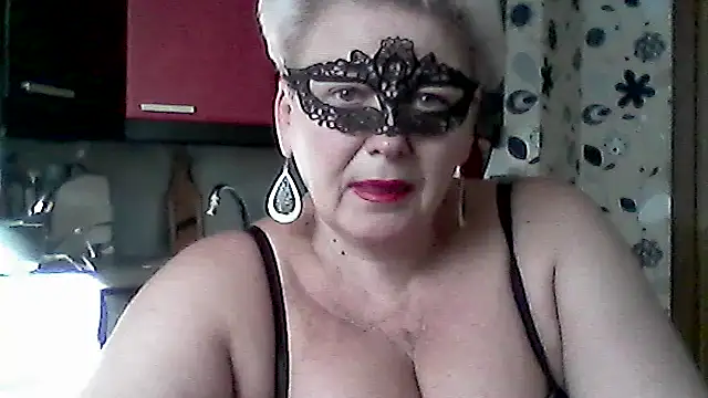 Lisa Suzie online show from March 6, 2026, 12:22 pm