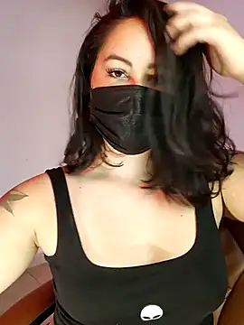 Aiunii1 online show from October 31, 2025, 12:35 pm