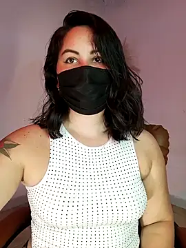 Aiunii1 online show from November 14, 2025, 1:37 pm