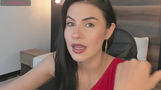 stephanya  online show from February 25, 2026, 7:14 pm