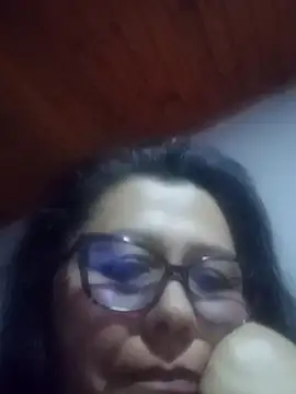 Darly Gomez online show from March 18, 2025, 10:48 pm