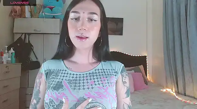 karla zambrano online show from March 19, 2025, 8:00 pm