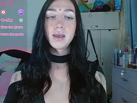 karla zambrano online show from March 3, 2025, 11:14 pm