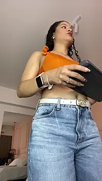 Snapshot of SHARONN____ chatting on March 3, 2026, 3:57 am SHARONN online show from March 3, 2026, 3:57 am