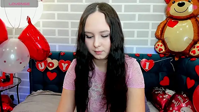 BeatriceReeves online show from February 9, 2026, 12:52 am