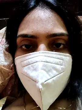 unique gracy online show from March 5, 2025, 7:49 am