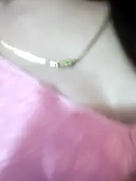 unique gracy online show from October 24, 2025, 3:27 am