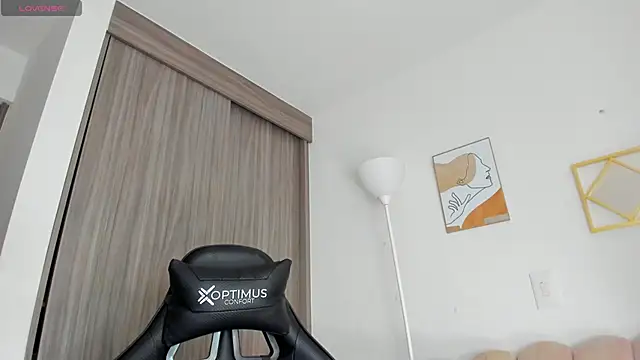 Tamaraa Serra online show from October 6, 2025, 7:25 pm